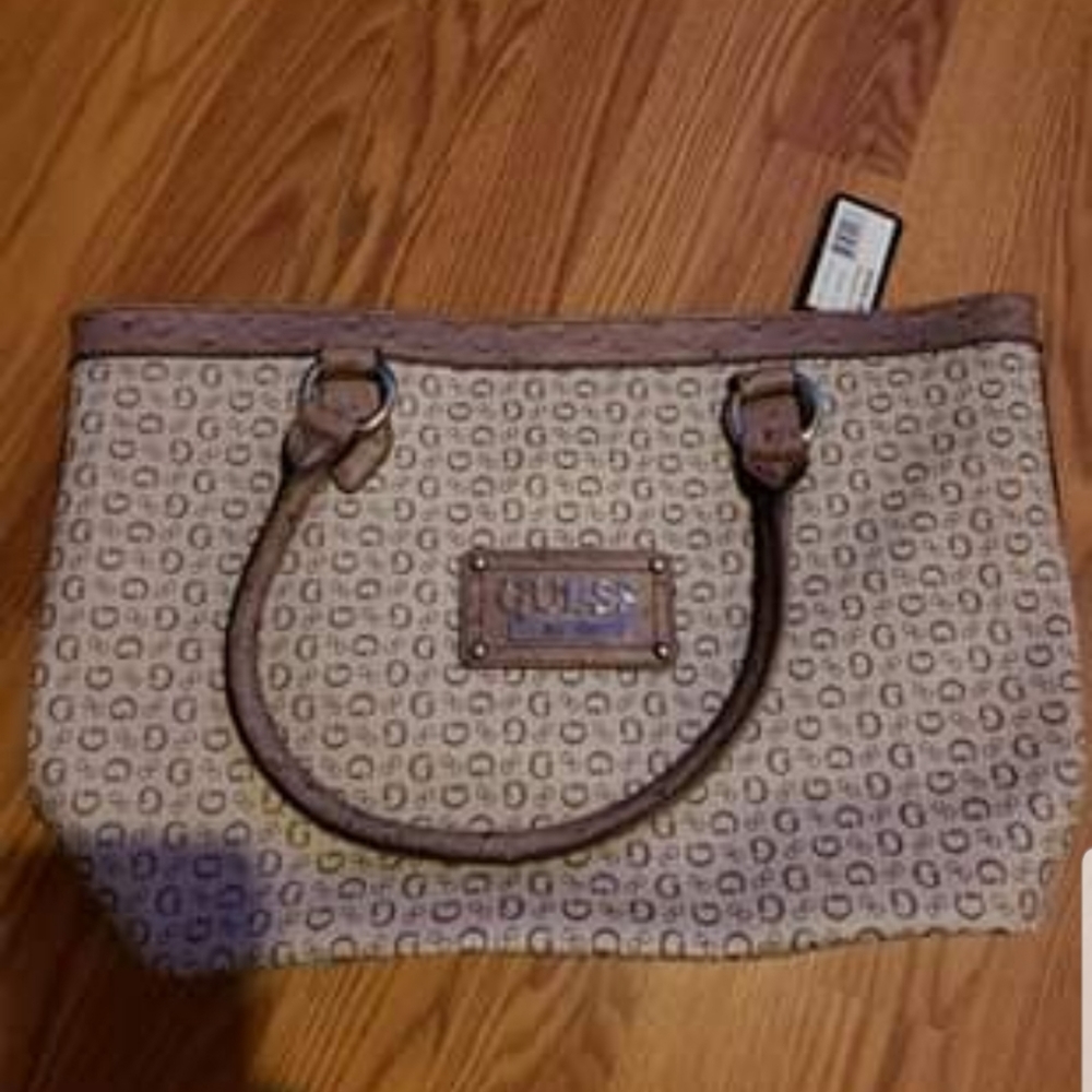 Guess tote bag